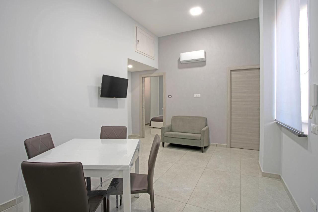 Giovi'S Apartments Castellammare di Stabia Dış mekan fotoğraf