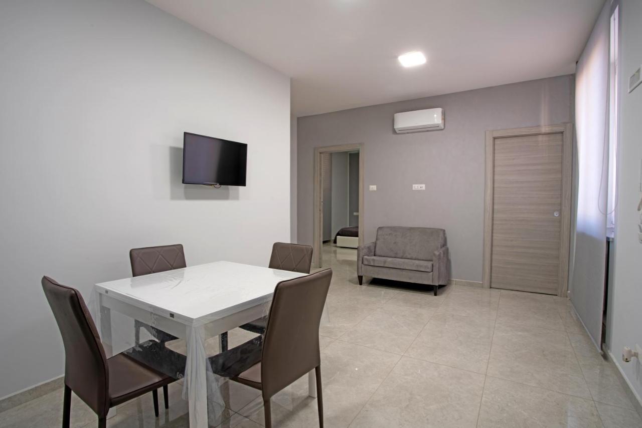 Giovi'S Apartments Castellammare di Stabia Dış mekan fotoğraf