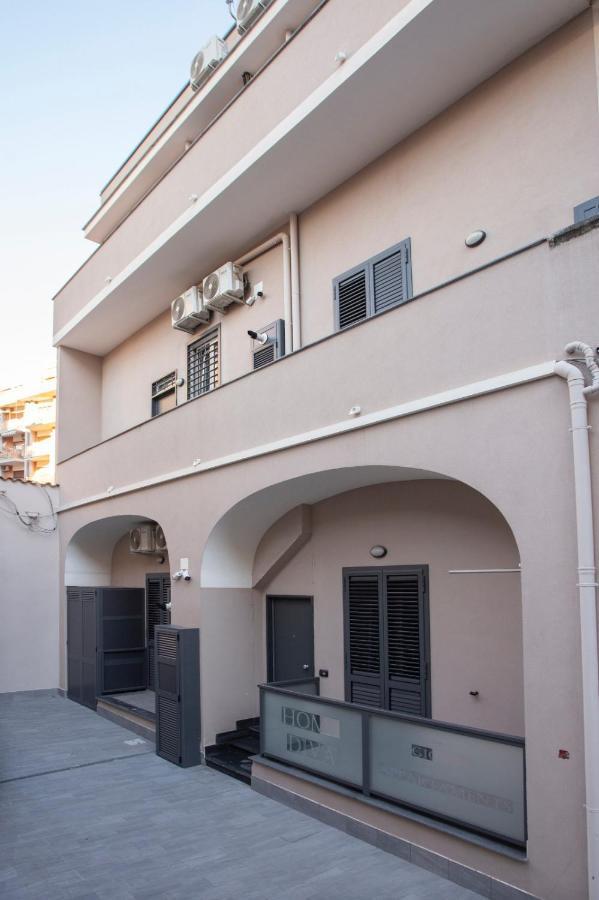 Giovi'S Apartments Castellammare di Stabia Dış mekan fotoğraf