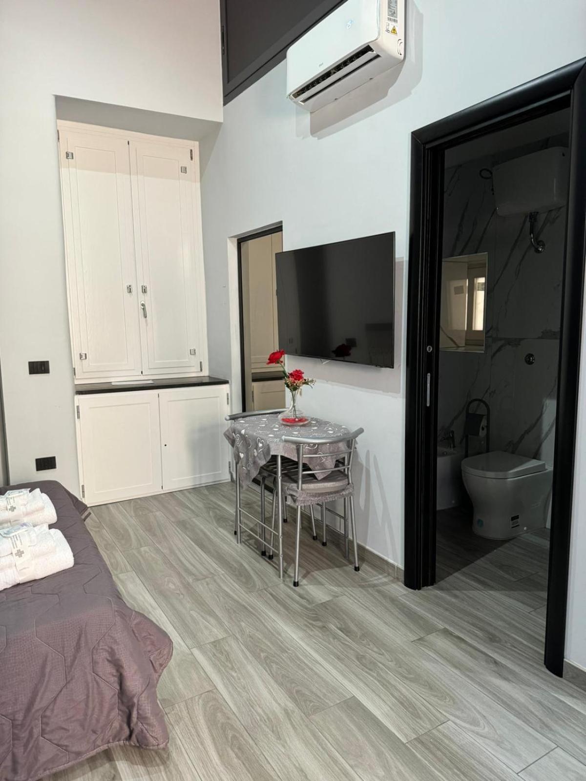 Giovi'S Apartments Castellammare di Stabia Dış mekan fotoğraf