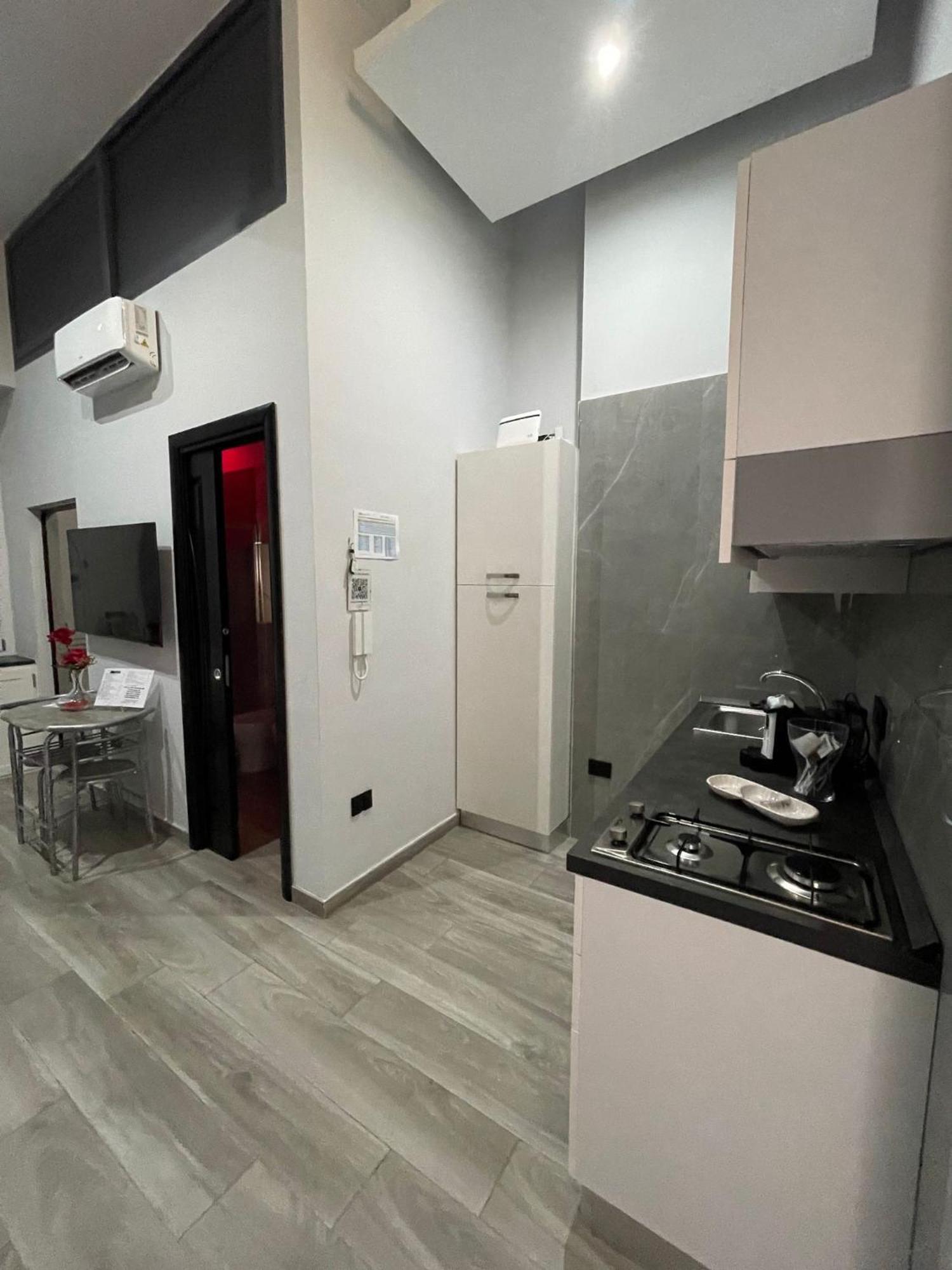 Giovi'S Apartments Castellammare di Stabia Dış mekan fotoğraf