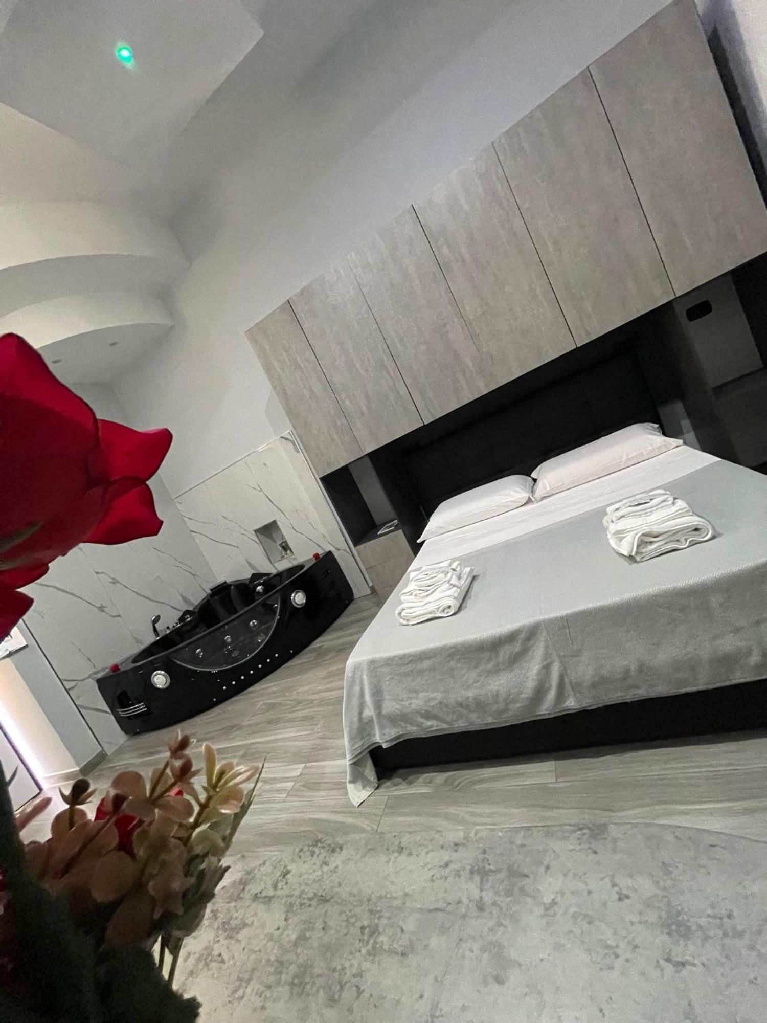 Giovi'S Apartments Castellammare di Stabia Dış mekan fotoğraf